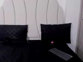 kaity-layne camsoda stream image