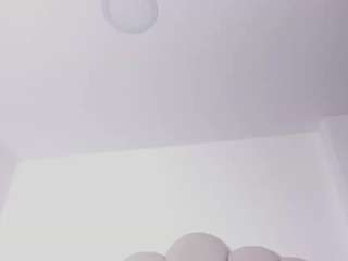 kaity-layne camsoda stream image