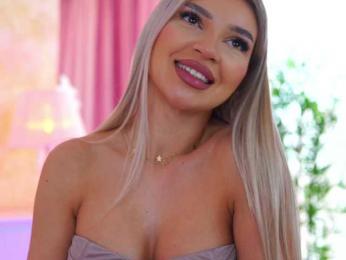 ArtTeasee bongacams stream image