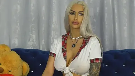 GoldenAmber stripchat stream image