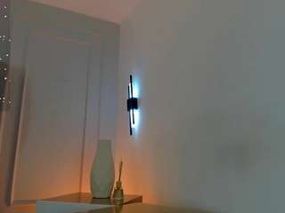 my-friends-mom camsoda stream image