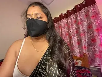 LouleyRanii stripchat stream image