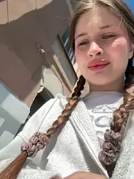 mmelicious stripchat stream image