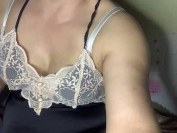 Meliy bongacams stream image