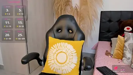 emma_andrew1 stripchat stream image