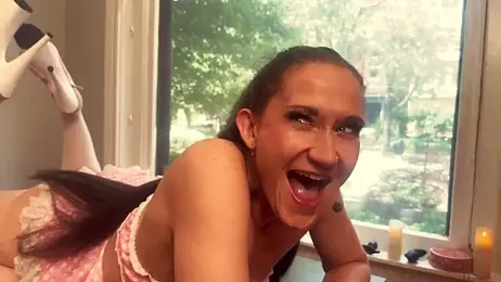 RhiCon stripchat stream image