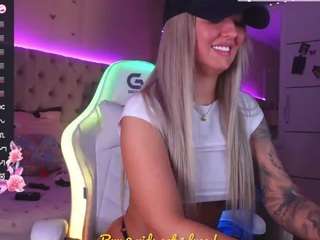 aliciarey camsoda stream image