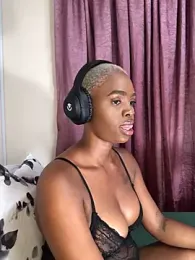 LuciousLips96 stripchat stream image