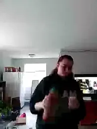 Snowbunnycake_131 stripchat stream image