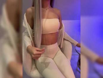 To_contemplate bongacams stream image