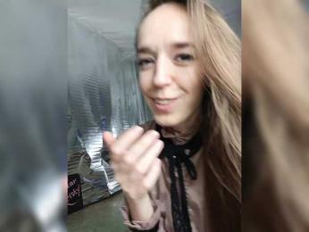 A_R_T_A bongacams stream image