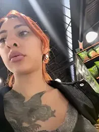 PurpleLinn stripchat stream image