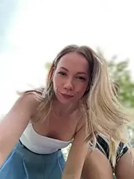 LavenderHot stripchat stream image