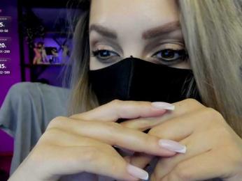 Careful_i_Bite bongacams stream image