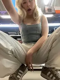 Cum_girlss stripchat stream image