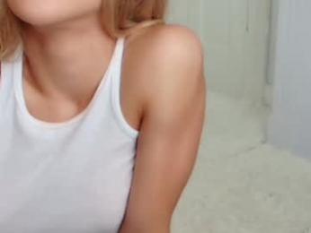 littlegreekflower chaturbate stream image