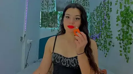 RedAssHottie stripchat stream image