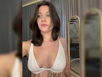 EzheVika bongacams stream image