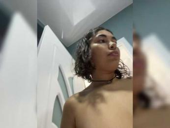 wlcm2talilia bongacams stream image