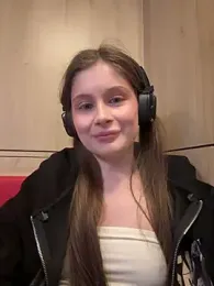 mmelicious stripchat stream image