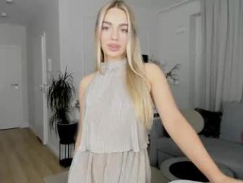 nicole_blueberry chaturbate stream image