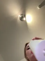 CherryEmmy stripchat stream image