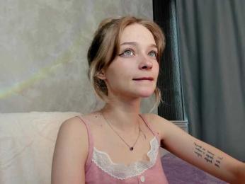 vialeta-baby bongacams stream image