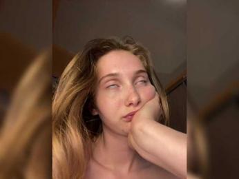 PeachGirl bongacams stream image