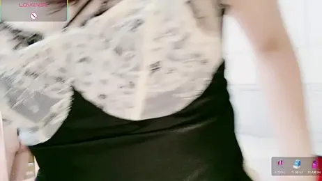 aaanyan stripchat stream image