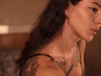 effylowell_ chaturbate stream image