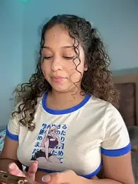 Shara_dreams stripchat stream image