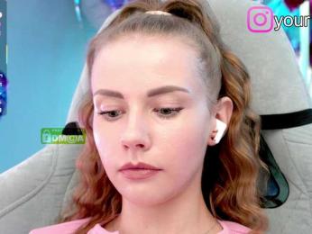 VikkiExtraCheese bongacams stream image