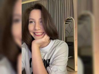 EzheVika bongacams stream image