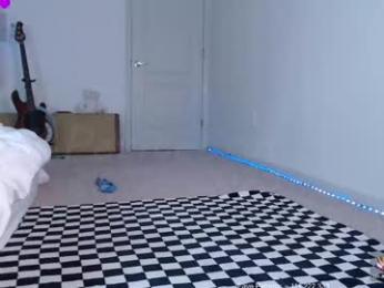 petitebrat chaturbate stream image