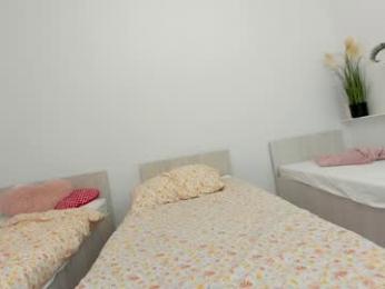 ehotlovea chaturbate stream image