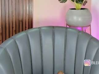 kenay-fox camsoda stream image