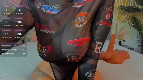 PinkyisHere stripchat stream image