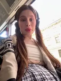 mmelicious stripchat stream image