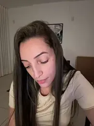 BelleLouiseVp stripchat stream image