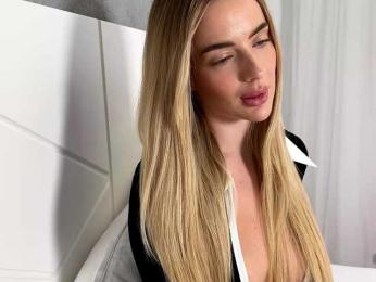 BarbieSize bongacams stream image