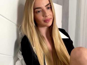 BarbieSize bongacams stream image