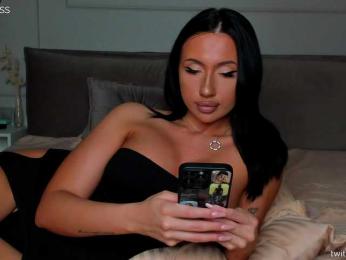 qsstess bongacams stream image