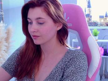 HoneyCherry bongacams stream image
