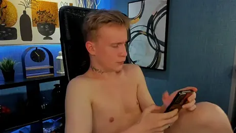 AlexxSweet stripchat stream image