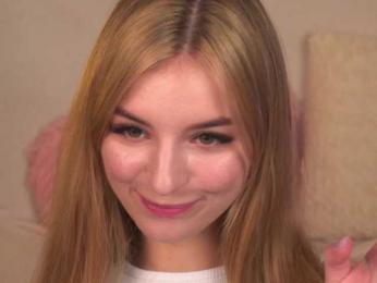 ilittleheart bongacams stream image