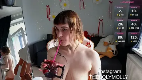 LolyMolli stripchat stream image