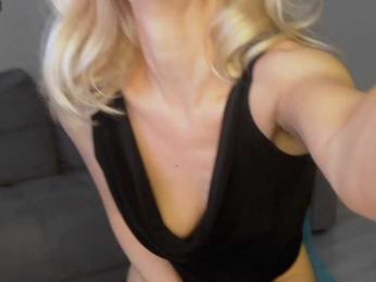 -Molly- bongacams stream image