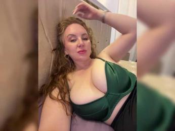 cherryygirl bongacams stream image