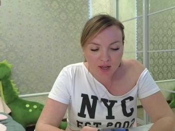 DIVORA bongacams stream image