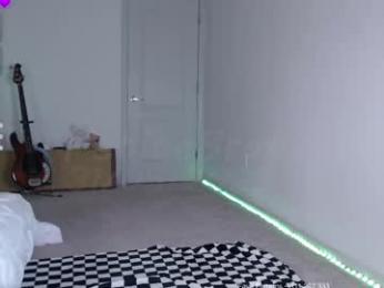 petitebrat chaturbate stream image